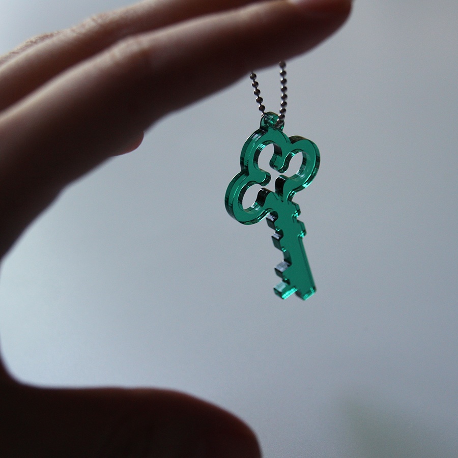 ラボの鍵アクリルキーホルダー