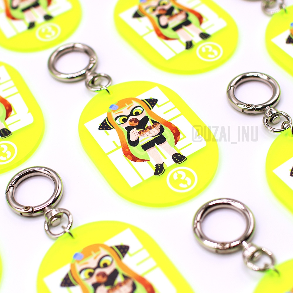 8号、3号 番号タグアクリルキーホルダー