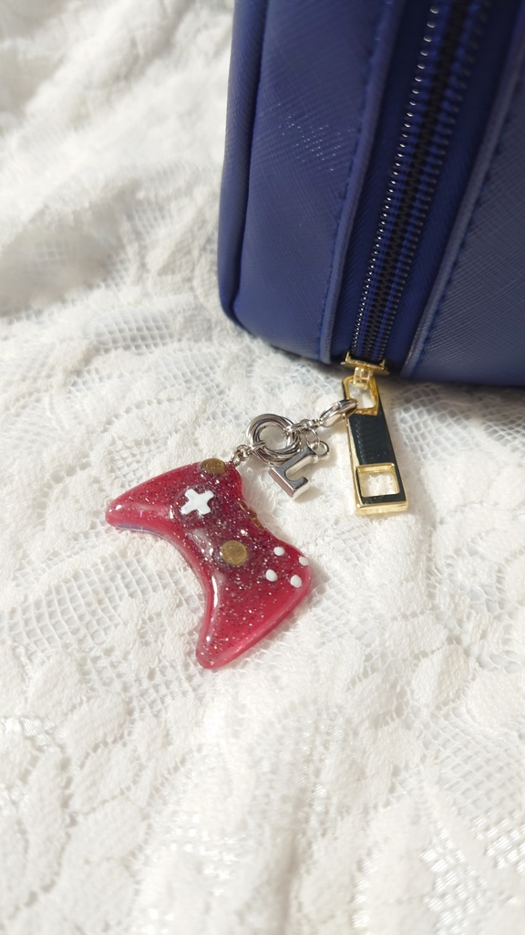 ローレン・イロアスイメージ ゲームコントローラーチャーム【非公式】