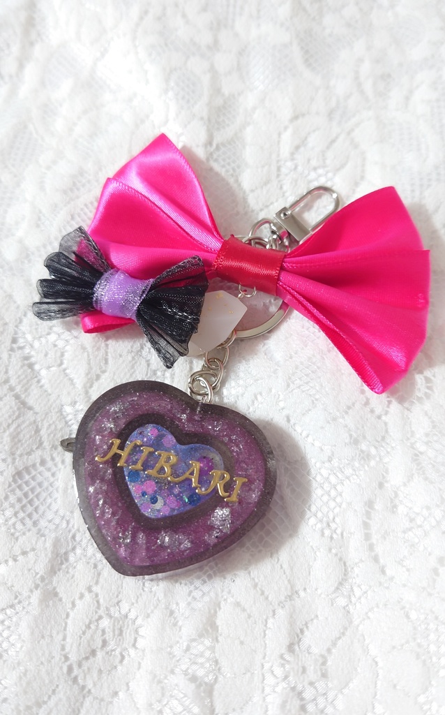 渡会雲雀デフォルト衣装イメージシャカシャカキーホルダー【非公式】