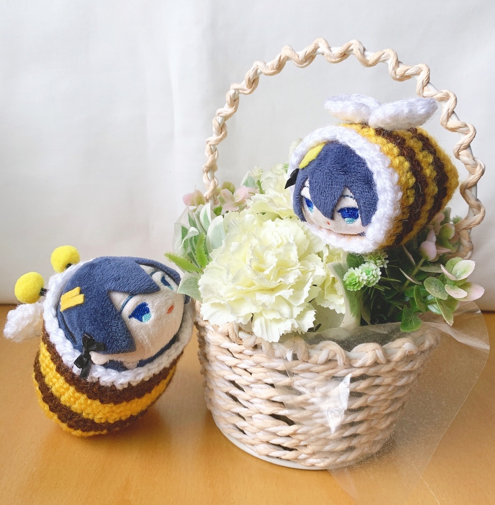 もちマス　きぐるみ　ミツバチ 　きいろ