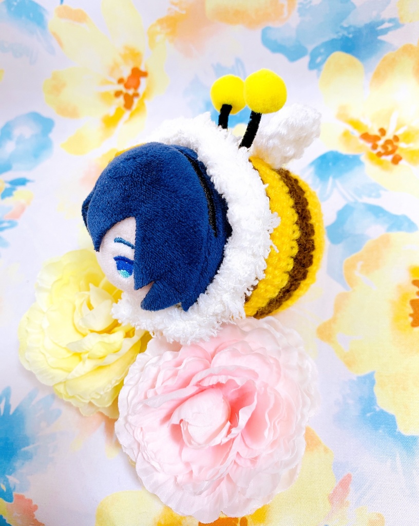 もこもこミツバチ