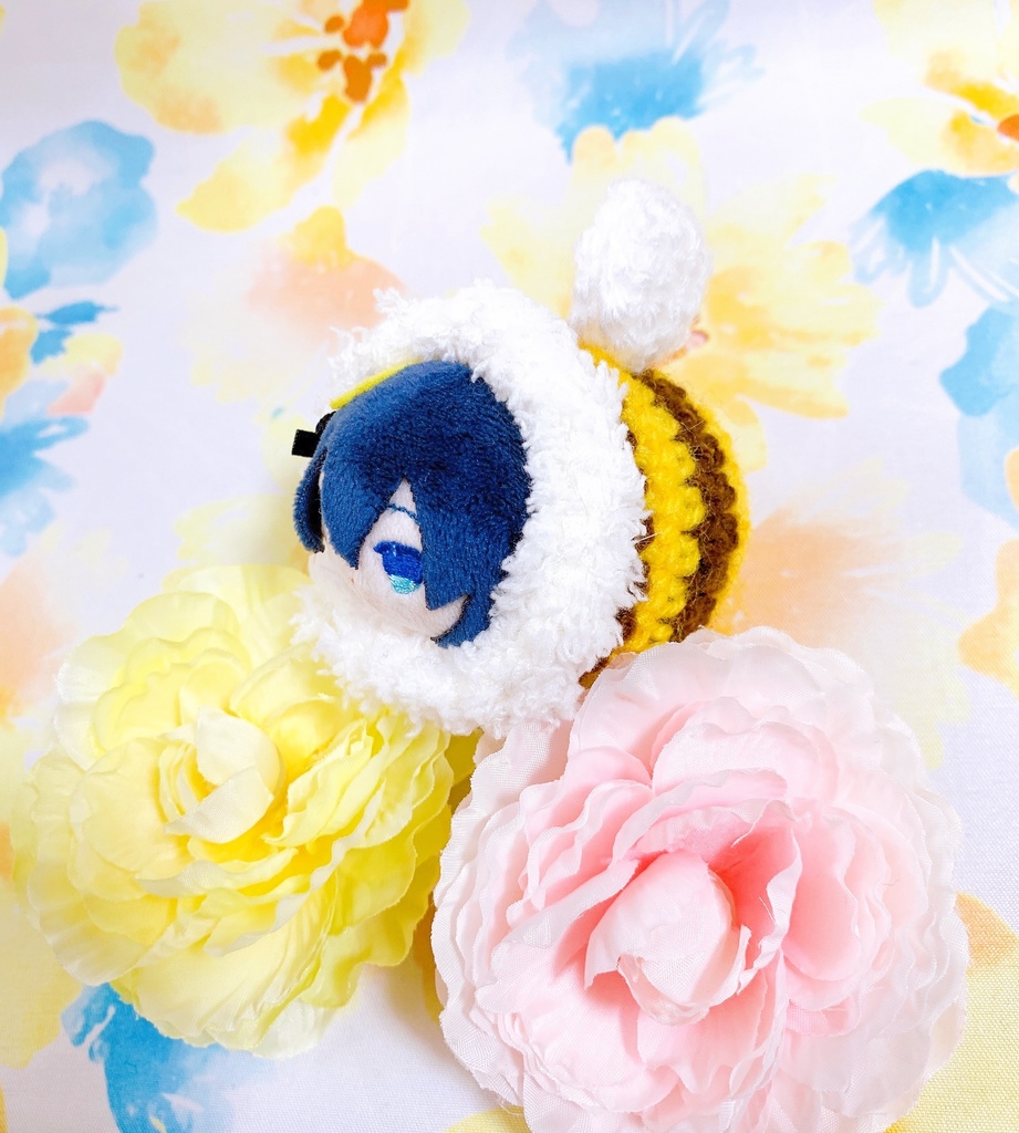 もこもこミツバチ