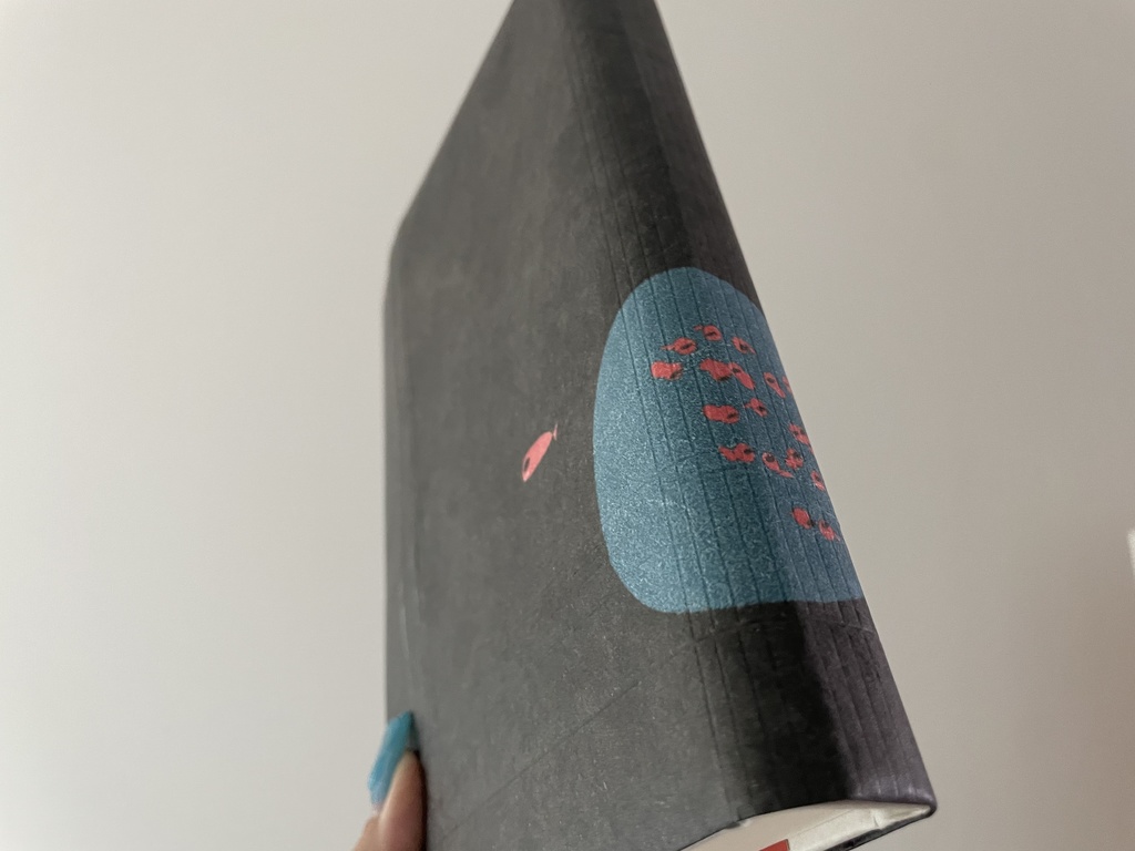 やさぐれ金魚のブックカバー