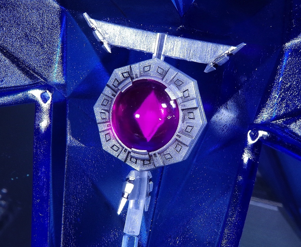 THE EMBRYON (ジ エンブリオン)