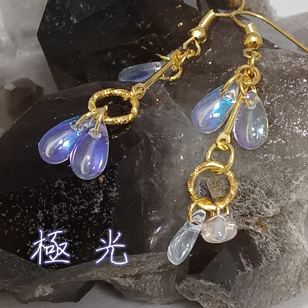 小妖精の耳飾り フックピアス