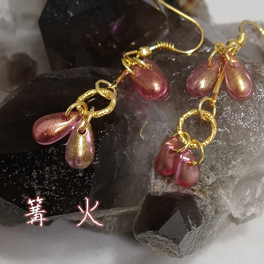 小妖精の耳飾り フックピアス