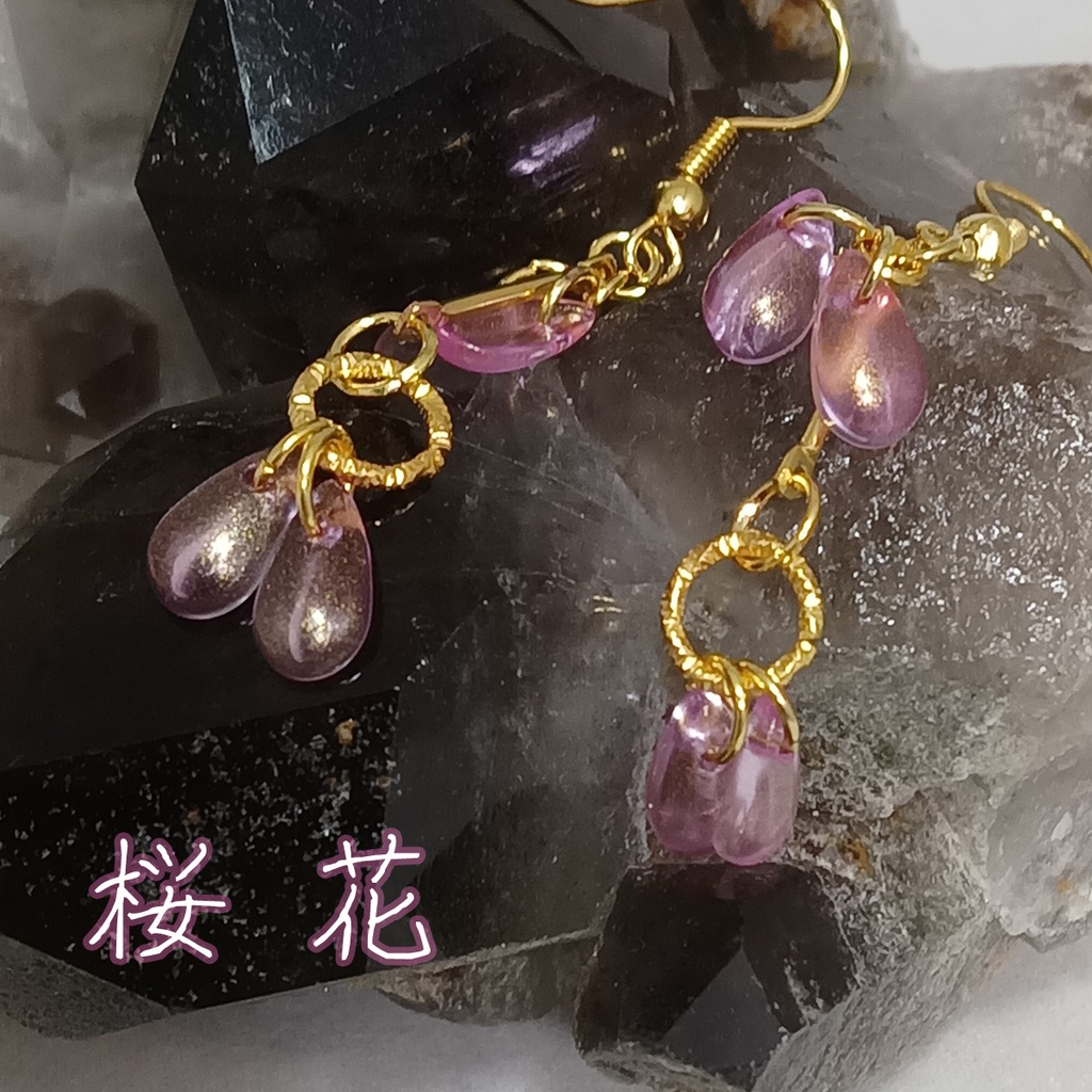 小妖精の耳飾り フックピアス