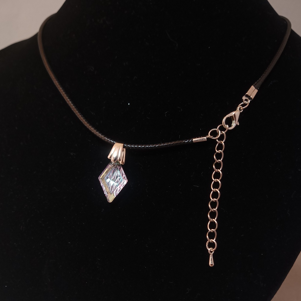 魔力結晶のネックレス ネモフィラ・ダイヤ