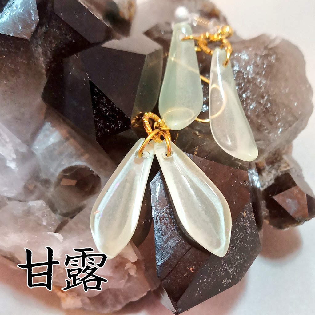 妖精の耳飾り イヤリング