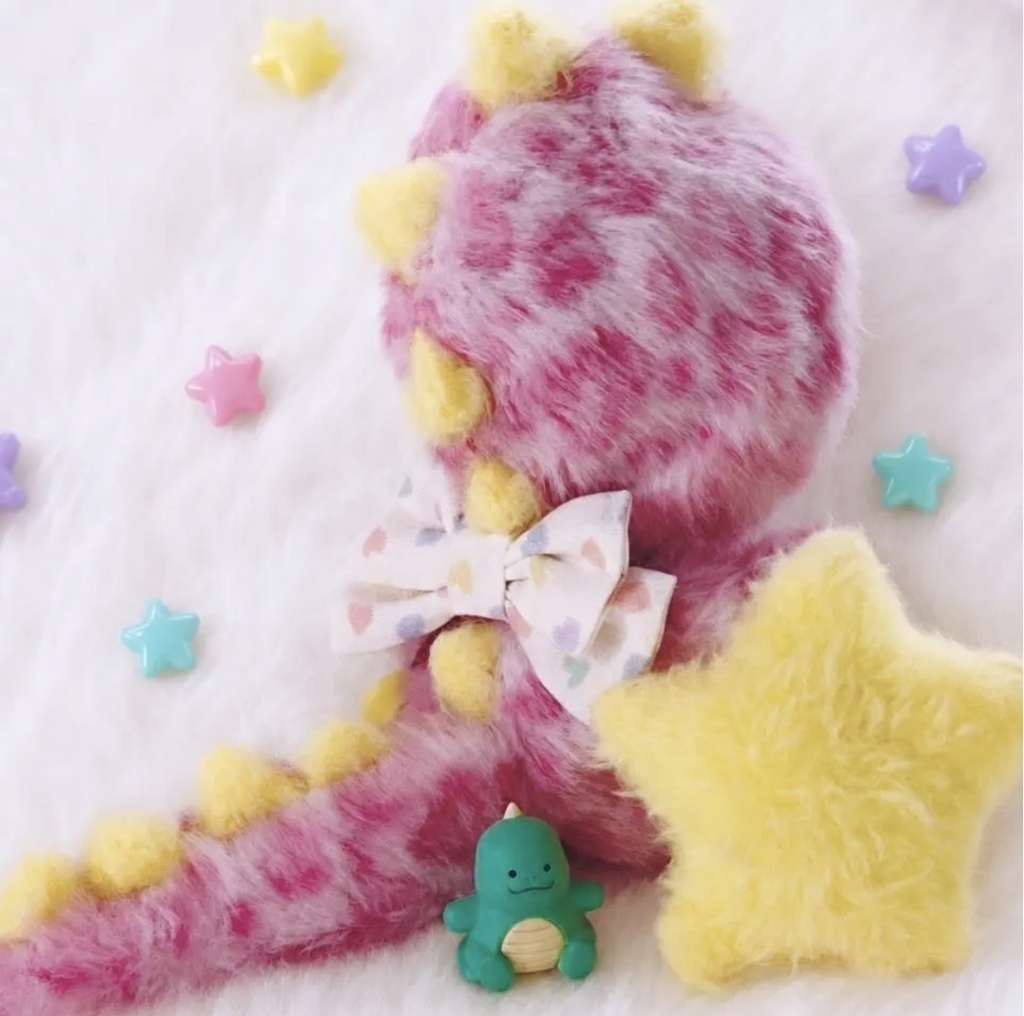 ねんどろいどどーる•オビツ11 がおがお恐竜着ぐるみ4点セット