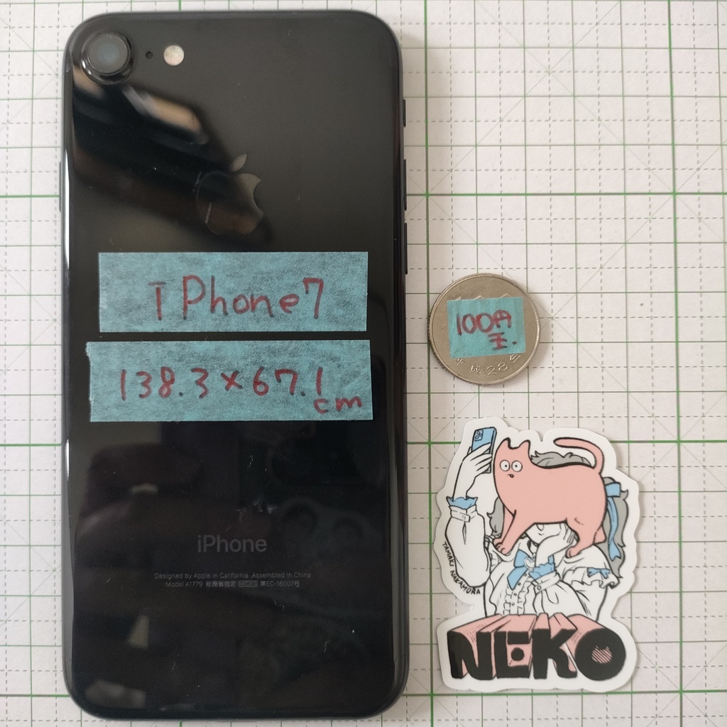 【小】自撮りをジャマするNEKO ダイカットステッカー