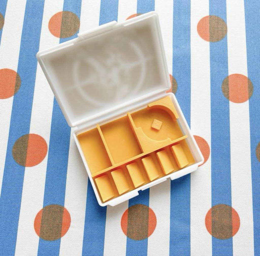 雷デッキにオススメ!ポケカダメカンケース専用仕切り