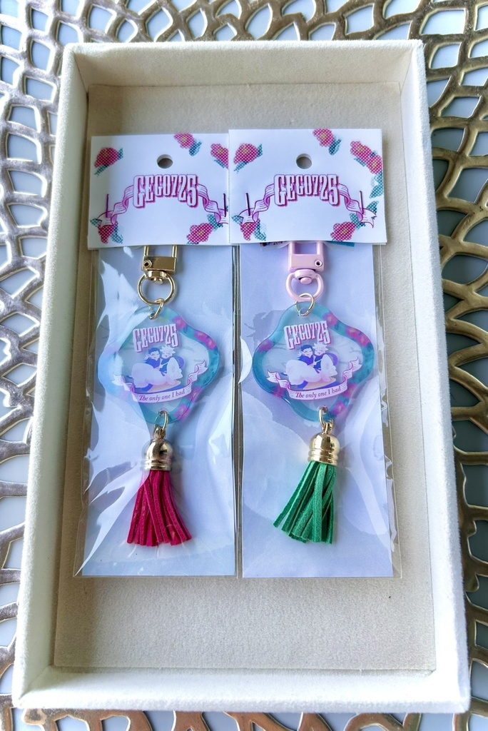 お姫様抱っこアクキー(祖主)