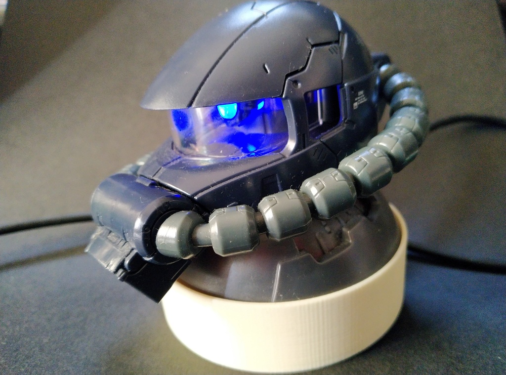 LED PWM control sketch by Arduino (ザクヘッド)