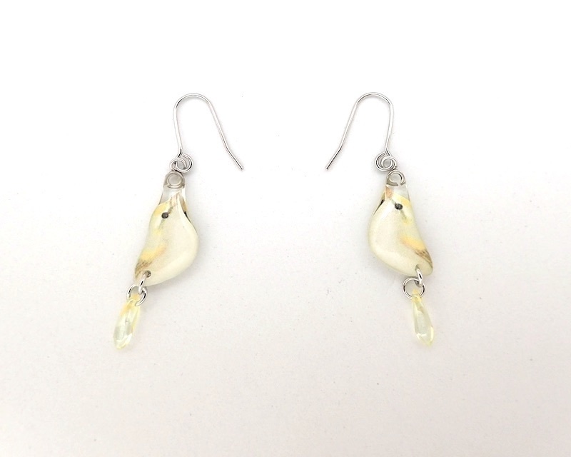 【ピアス】ウグイス