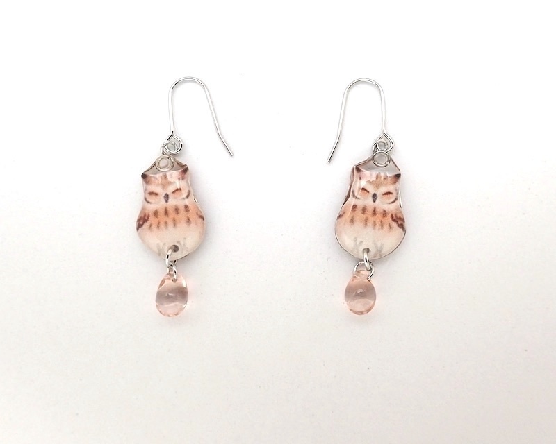 【ピアス】コノハズク（赤系）