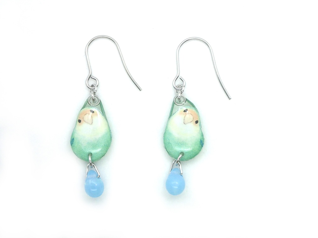 【ピアス】くびかしげコザクラ