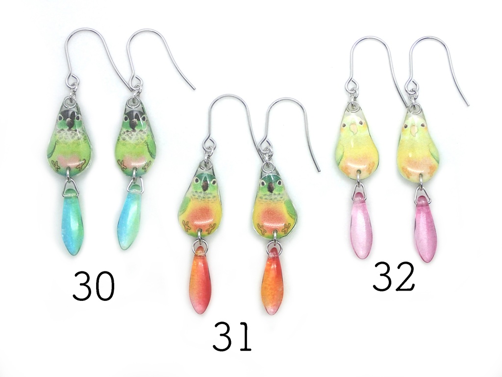 【ピアス】ウロコインコ