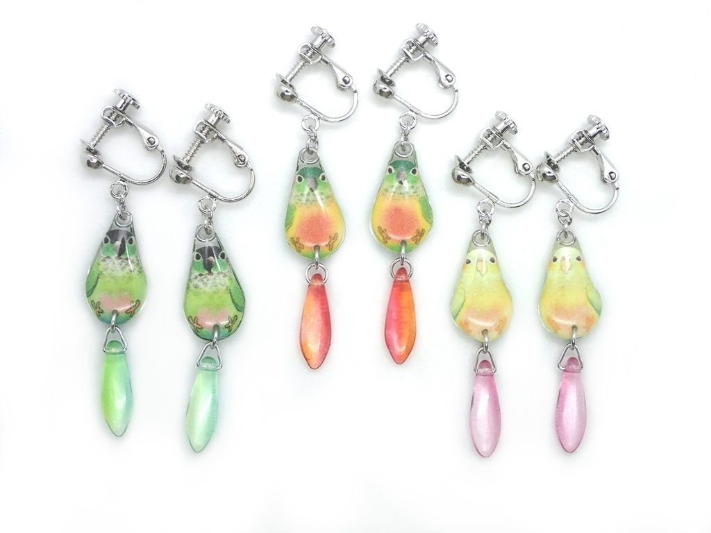 【イヤリング】ウロコインコ