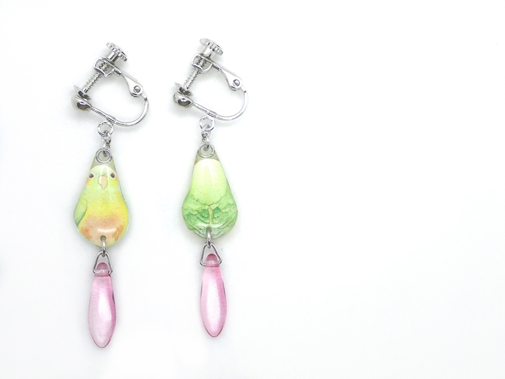 【イヤリング】ウロコインコ