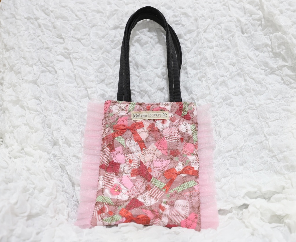本と出かけるときの　リボン🎀バッグ