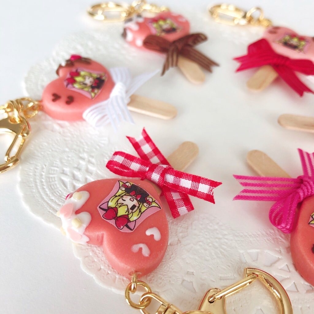 レジーナ♡ハートアイスバーキーホルダー