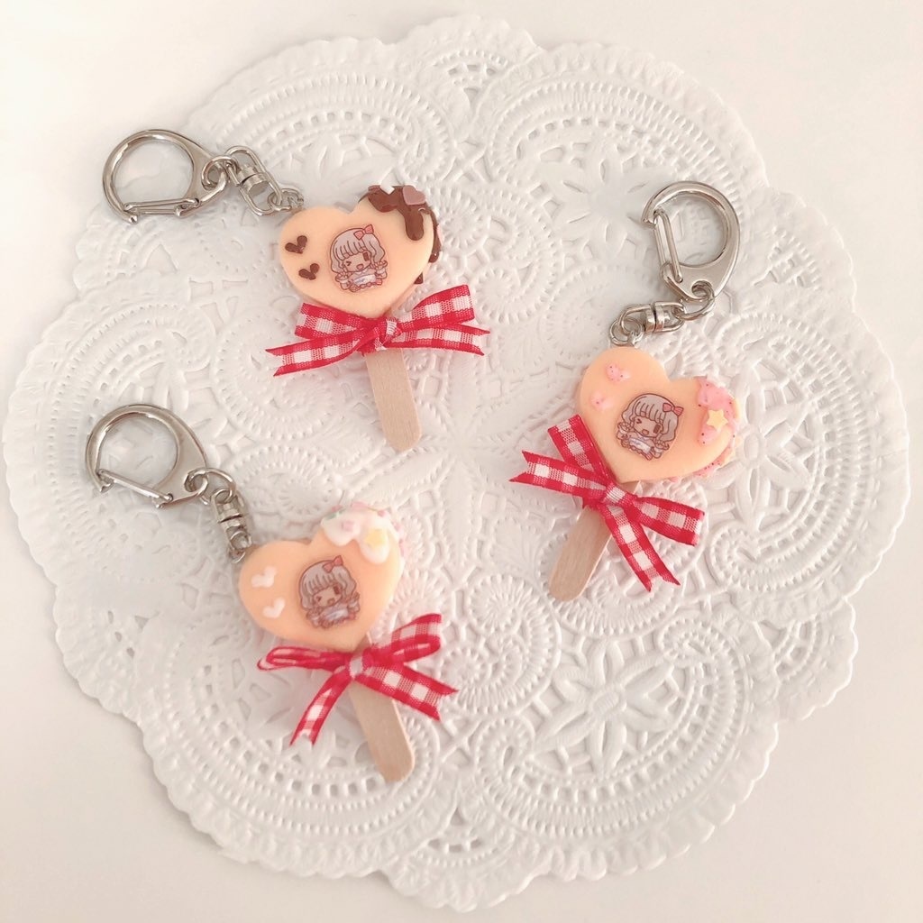 ノンシュガー♡ハートアイスバーキーホルダー