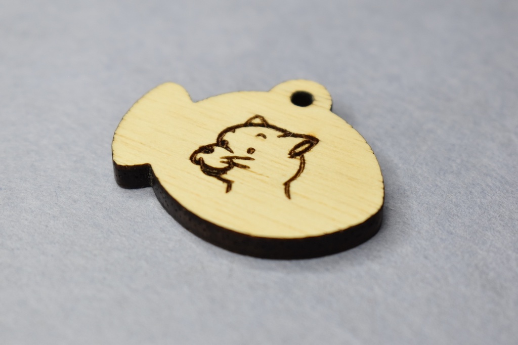 ねこちゃん 魚の形 ネームタグ