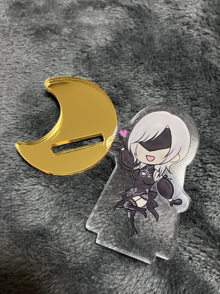 色んなものをオススメする10Hちゃんアクリルスタンド