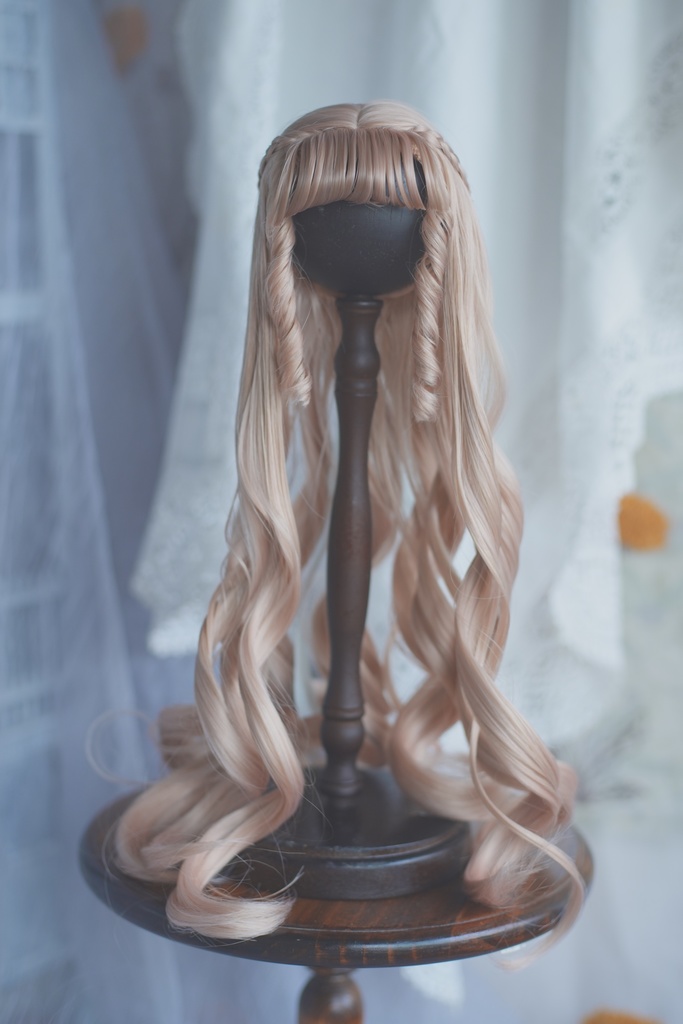 LORINA ローリナ | Pink Beige | 耐熱ドールウィッグ