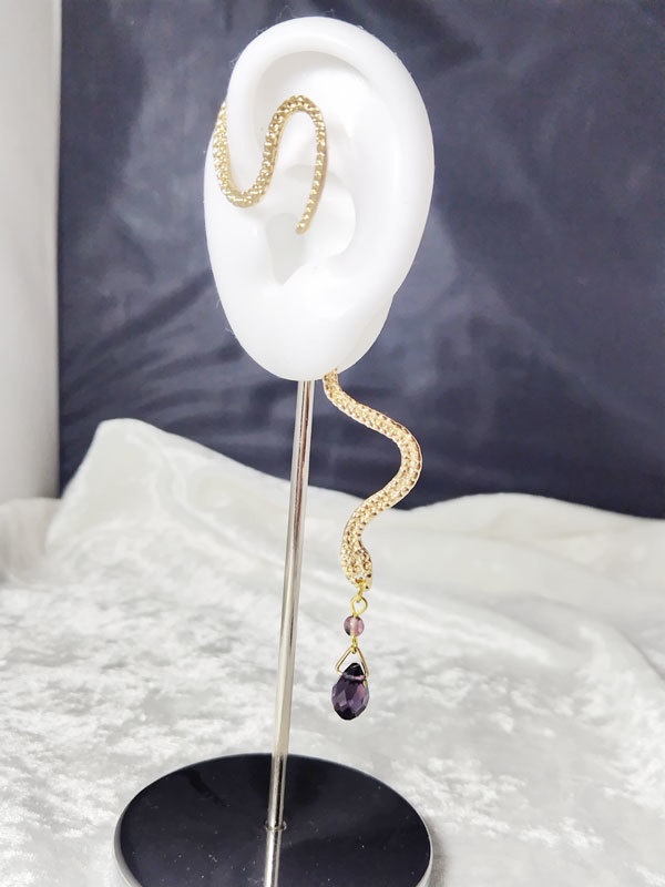 スネークイヤーフック