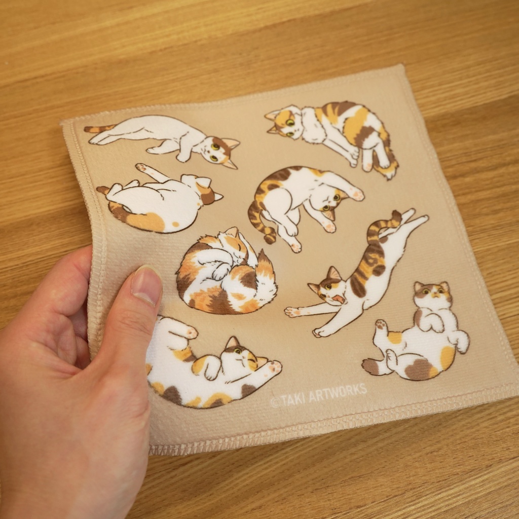 猫ざんまいハンドタオル