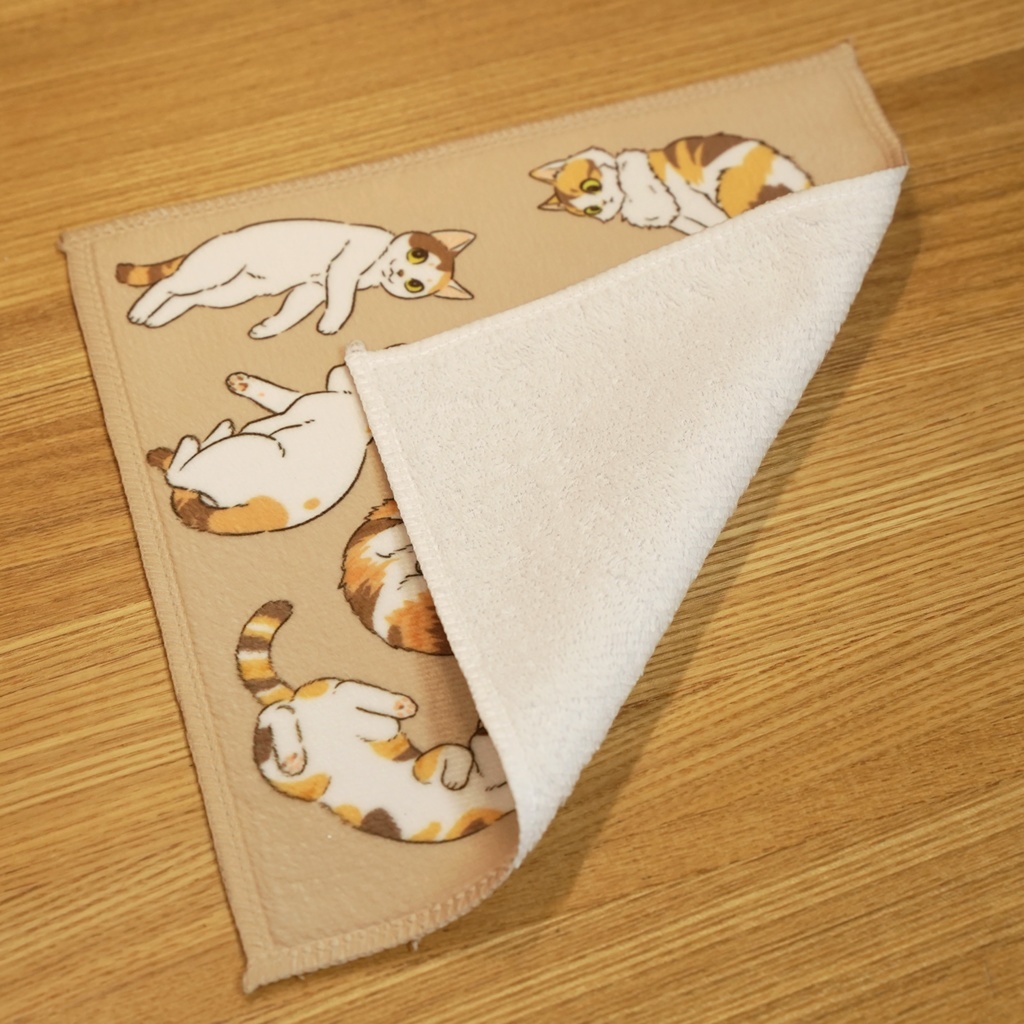 猫ざんまいハンドタオル
