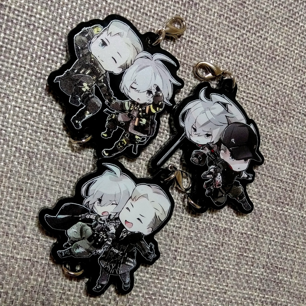 【完売】リィンカネ軍人組 連結アクキー