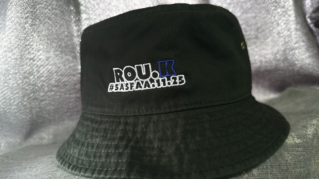 にじさんじ🌈🕒　小柳ロウ イメージ　バケットハット