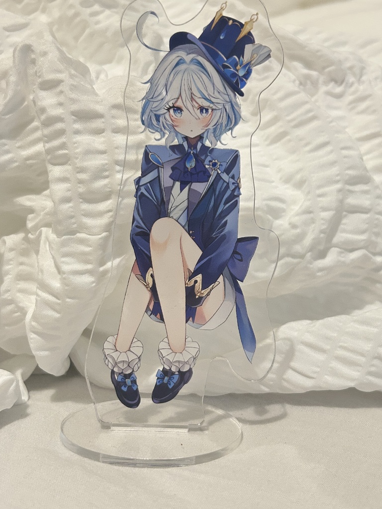 フリーナ アクリルスタンド 14㎝