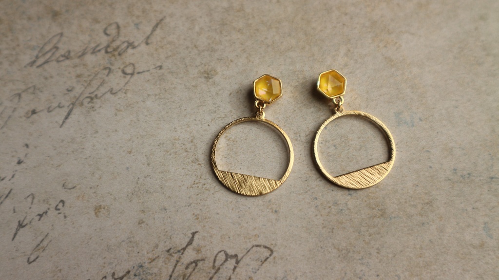 【鬼滅】善逸イメージ*イヤリング/ピアス