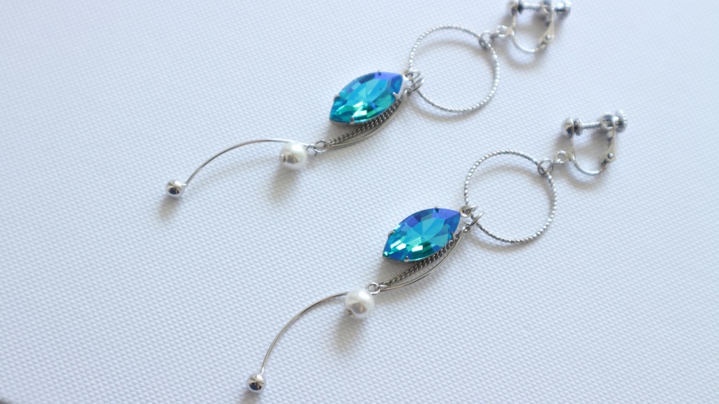 【呪術廻戦】五条先生イメージ*イヤリング/ピアス