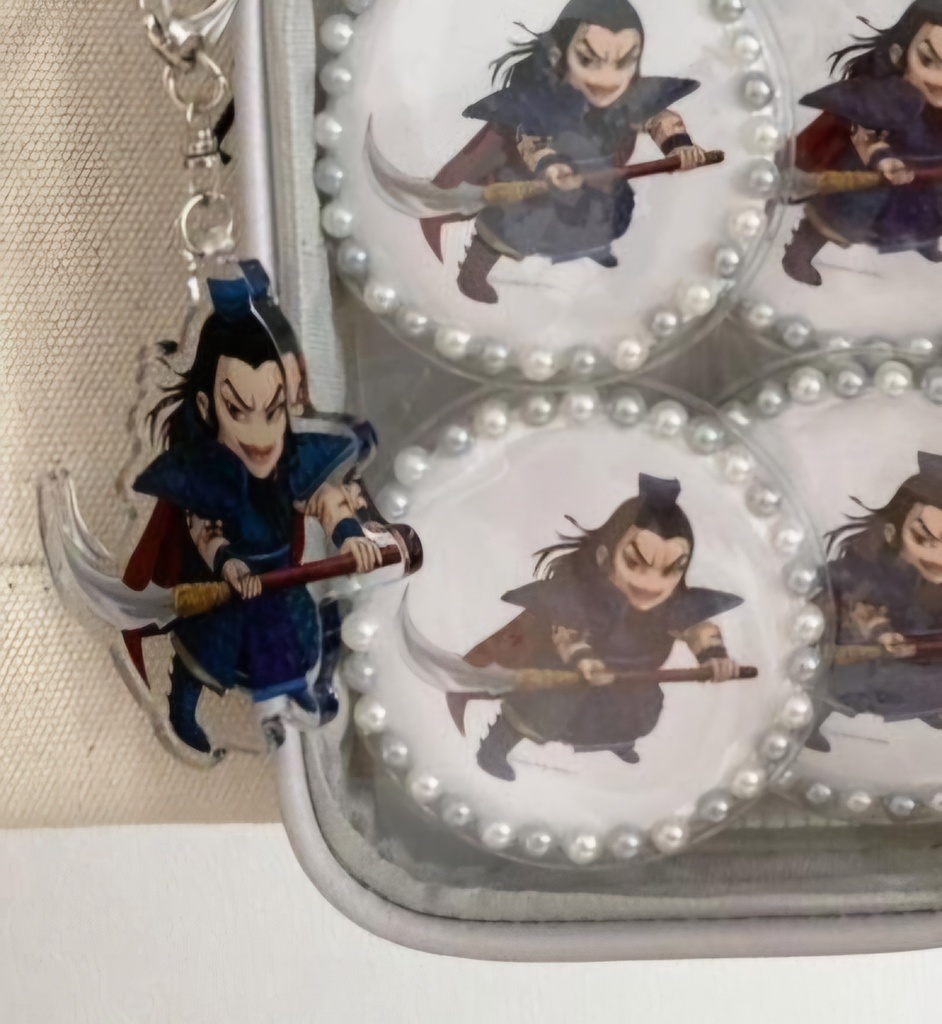 王騎将軍 缶バッチ