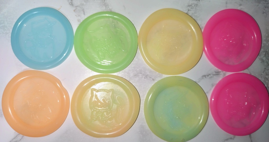 NECOキャンディーアクリルキーホルダー