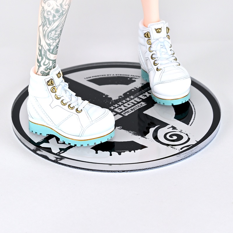 ガレージキット『Tシャツちゃん』