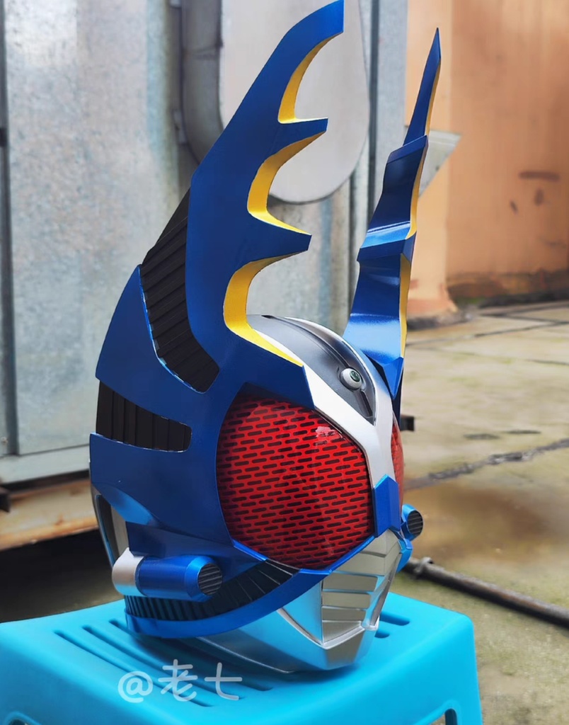 【美品 未使用】マスク アトラク コスプレ 仮面ライダー 1/1プロップ