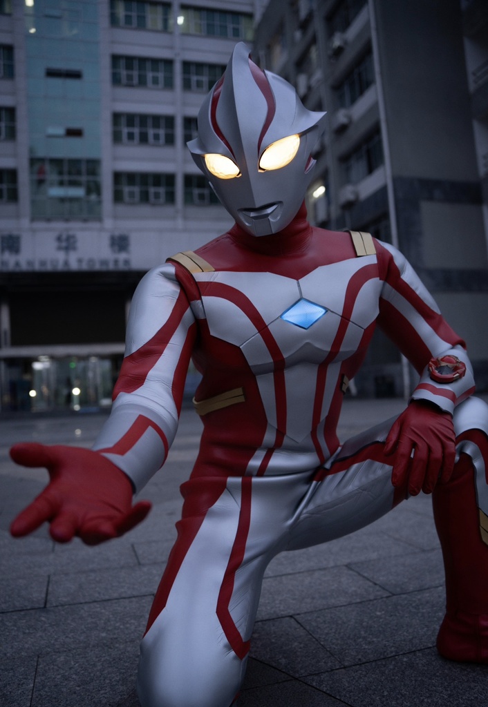ウルトラマン用 コスプレ用スーツ 一式  着用可能							