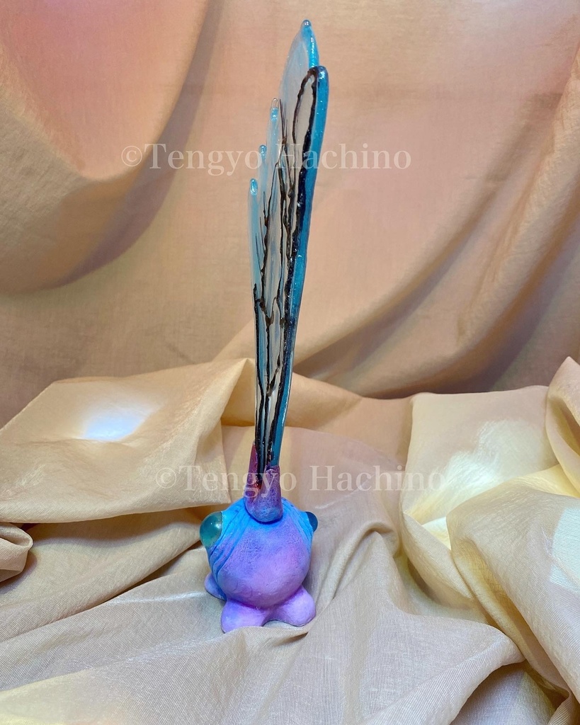 あの同僚の翅その1"My Colleagues Turned Into Black Wings Vol.1"