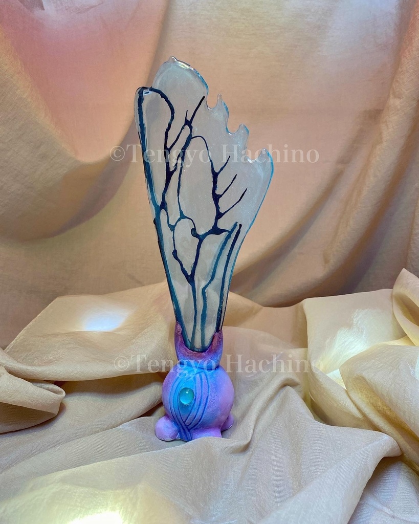 あの同僚の翅その1"My Colleagues Turned Into Black Wings Vol.1"