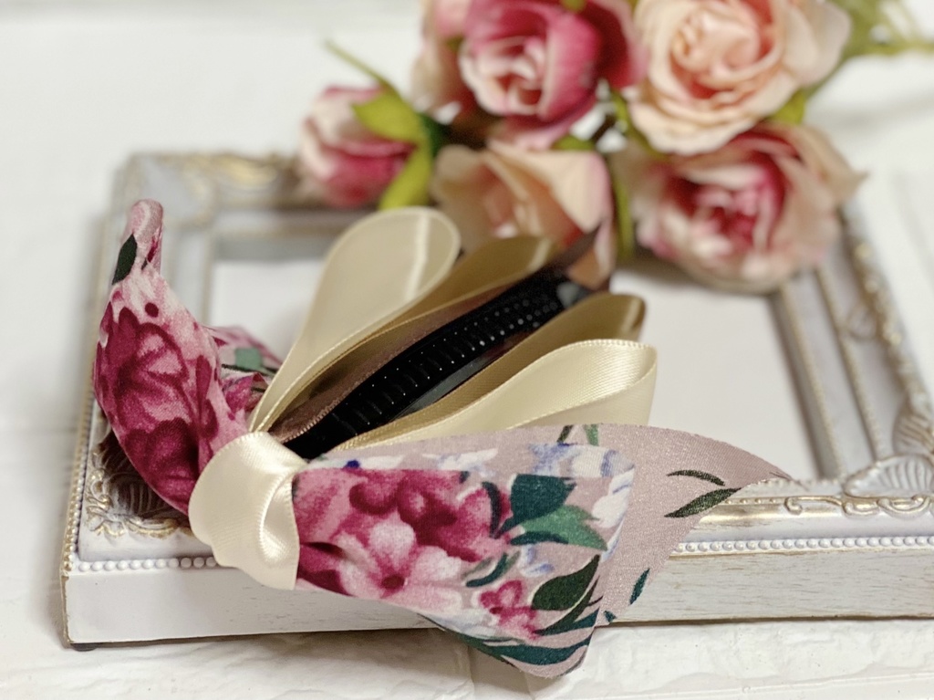 シフォン花柄リボンのバナナクリップ(アンティックローズ)