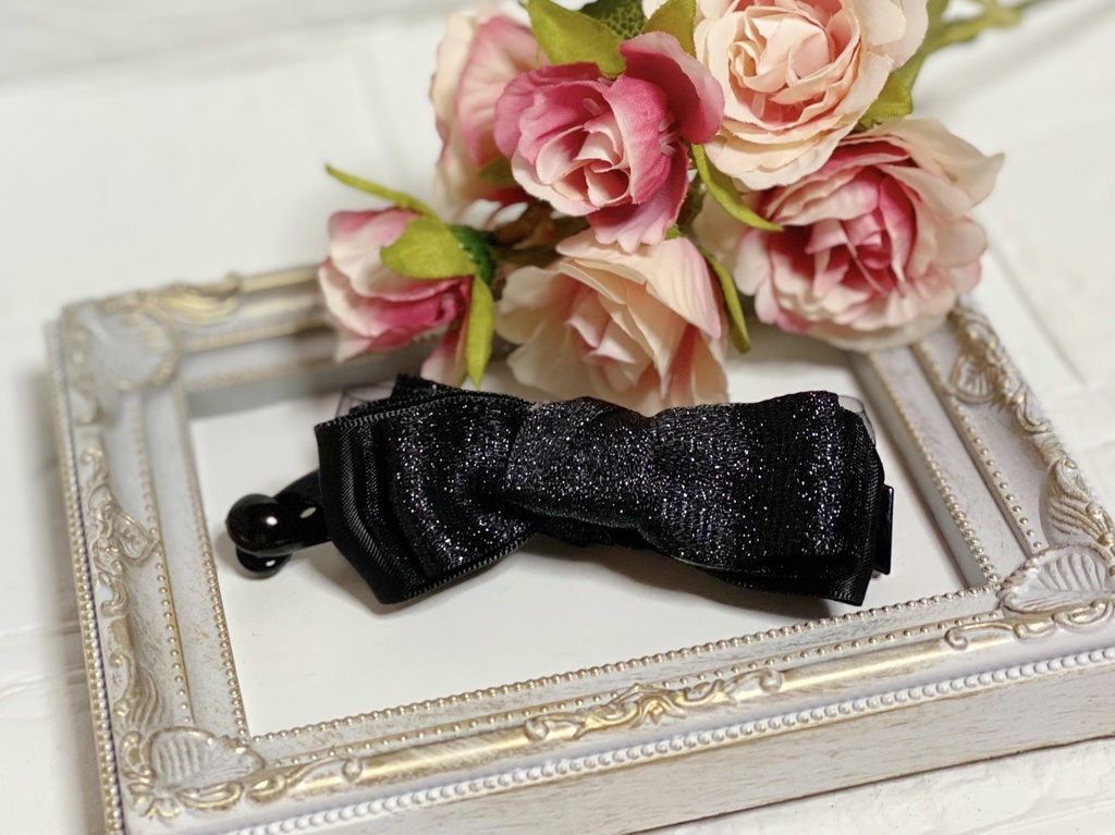 キラキラリボンのバナナクリップ