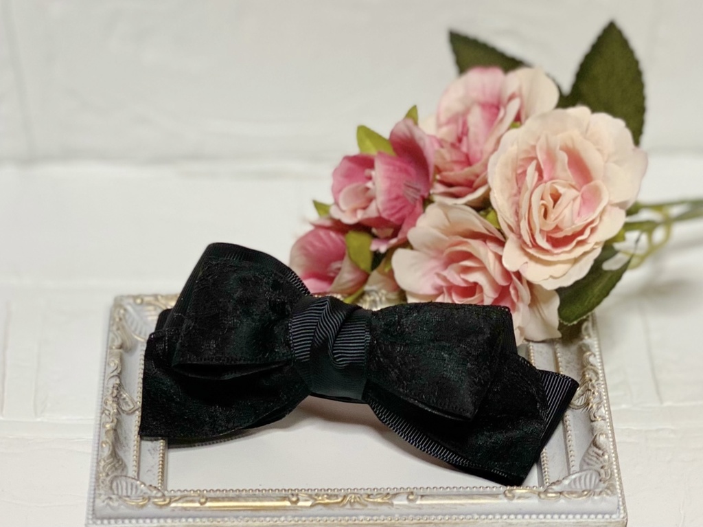 選べるカラー*レースリボンクリップ