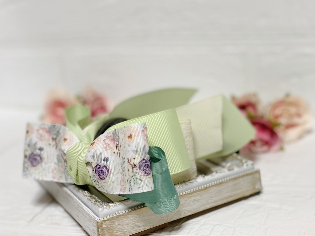 花柄リボンのフリフリバナナクリップ